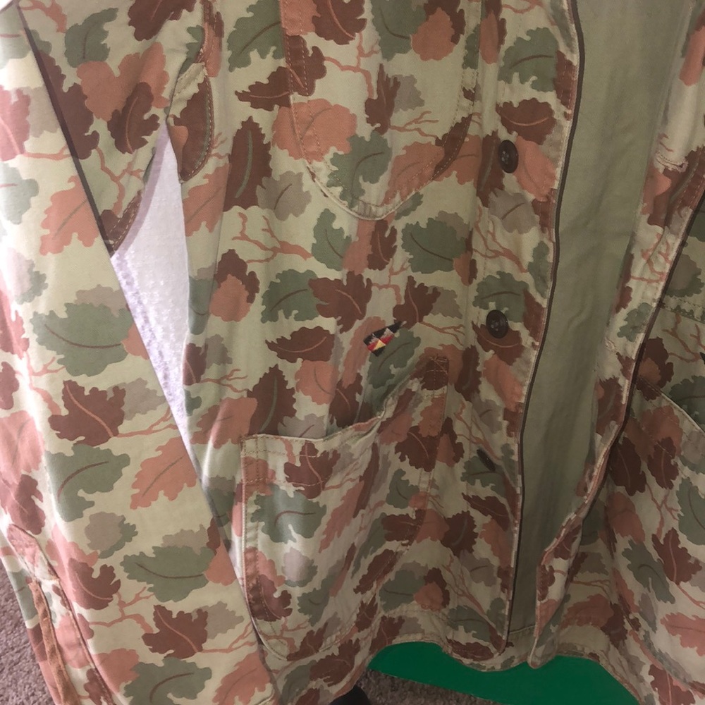 USED MENS KARMALOOP JACKET - Picture 3 of 5